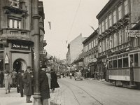 Ilica 1941. godine. Trg Ladislava Pejačevića (današnji Britanski trg)